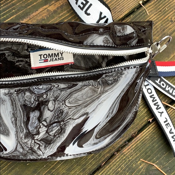 Tommy Hilfiger Bag